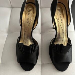 Kate Spade Black Satin Peep Toe heel size 6b